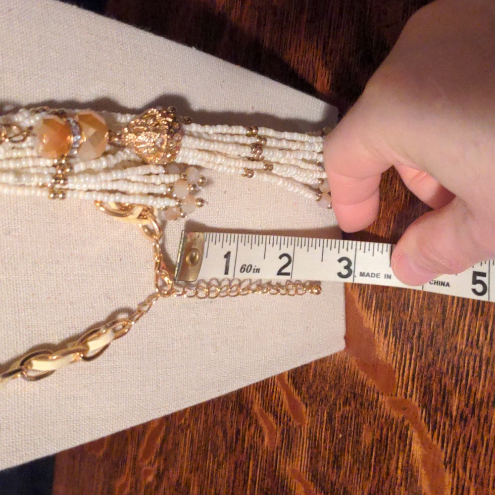 NWOT! Ivory Faux Leather and Gold Tone Chain Bead Tassel Knotted Necklace Belt - Picture 4 of 8